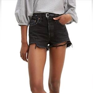Levi’s 501’s Black High- Rise Denim Cutoff Shorts Distressed Hem Size 27 Women’s